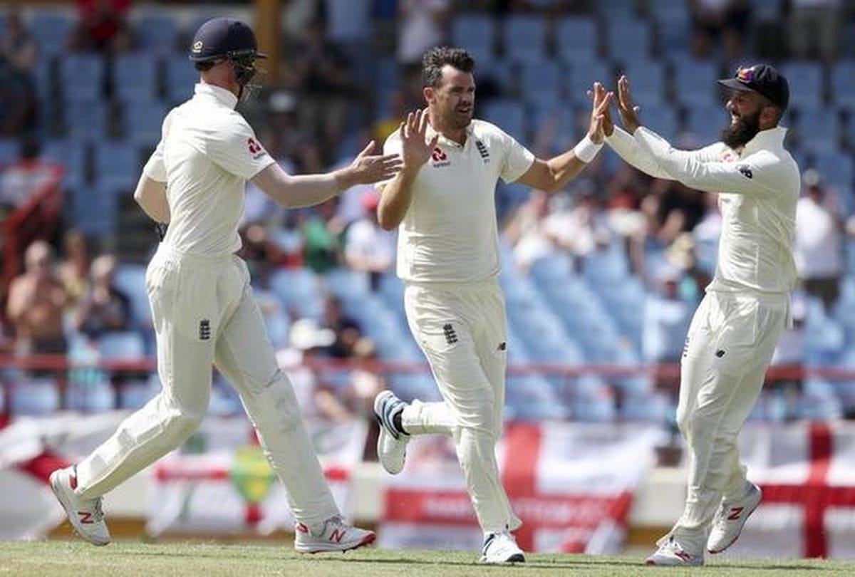 James Anderson gets help from daughters to stay fit away from cricket