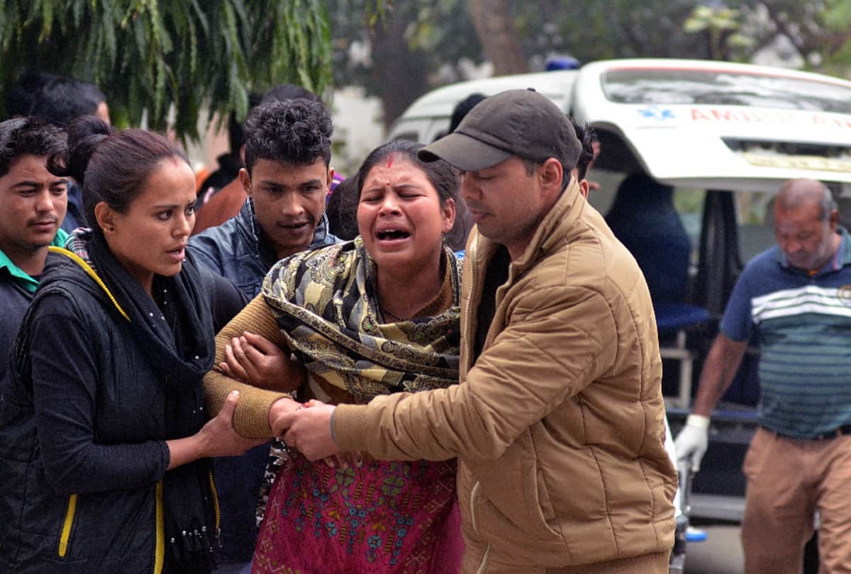 karol bagh hotel arpit palace fire two arrested many revelation about hotel will shock you