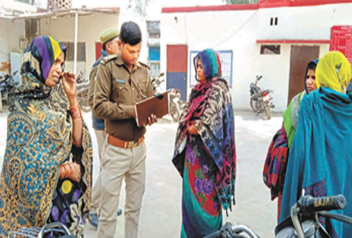 Women's ruckus in Kotwalee