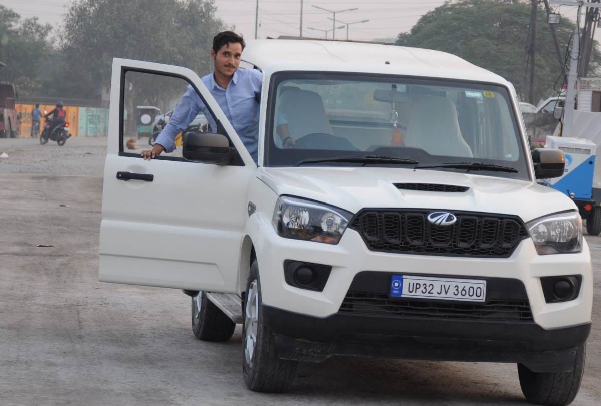 pictures of kiki challenge in lucknow