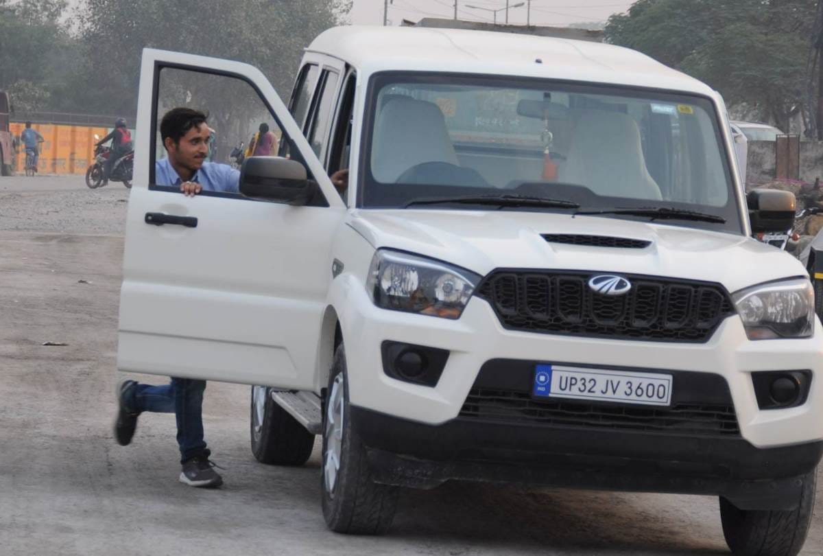 pictures of kiki challenge in lucknow