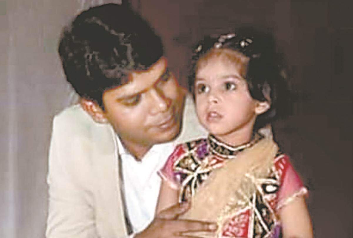 people shared their memories on kiss day