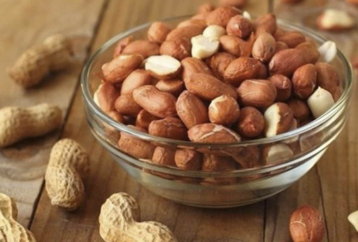 Navratri Recipes How To make Falahari Mungfali Ki Chutney Recipe in Hindi