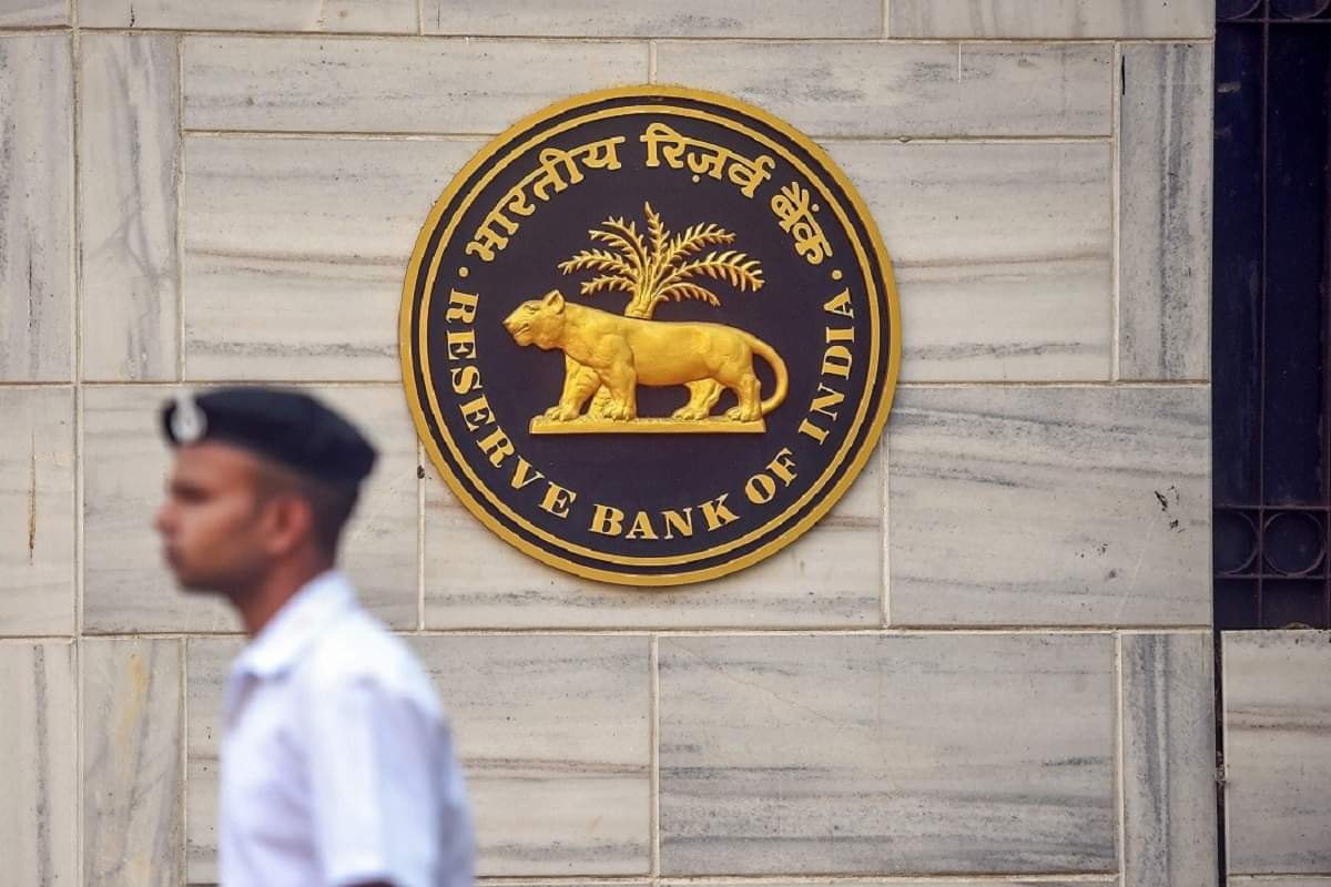 RBI news update: your bank will give you 100 rupees daily as per guidelines