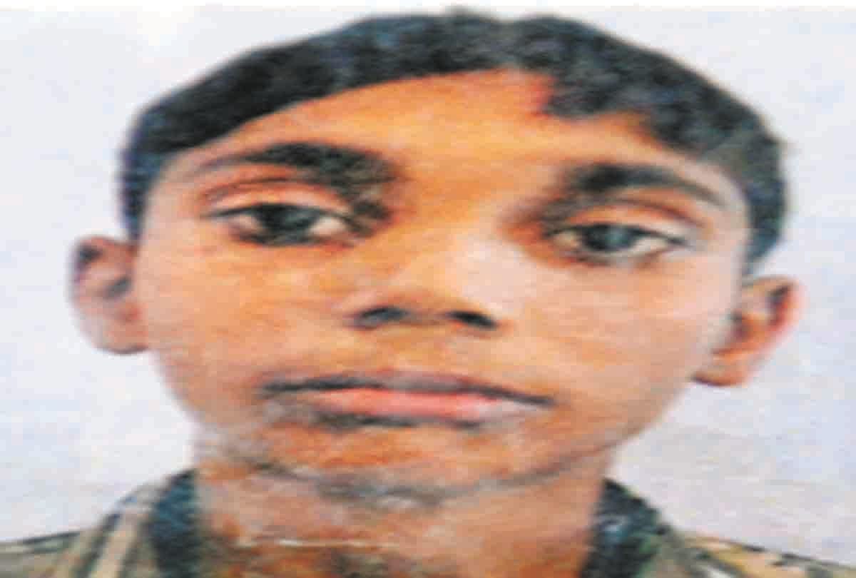 Pratapgarh: Pickup kicks off students going home from school, one dies