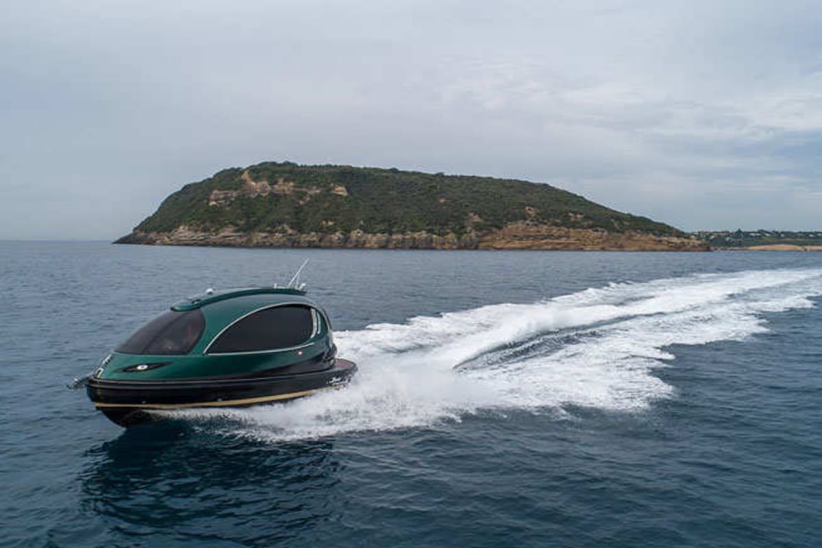 Worlds fastest luxury boat is here, know about in details