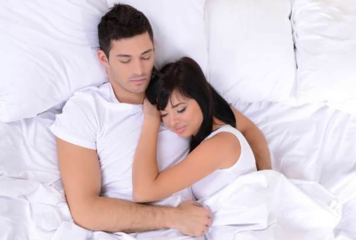 these reasons why men women get in extra marital affair