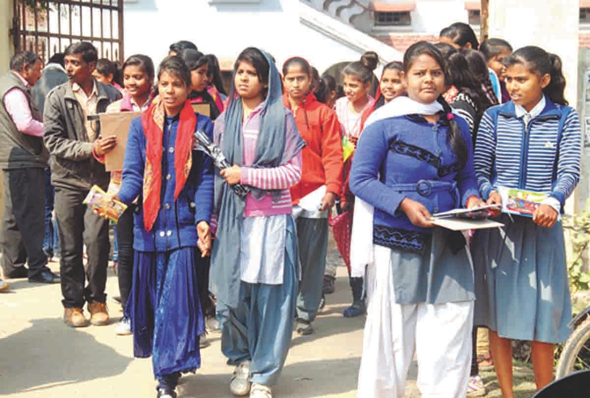 UP board: girl resticate, two and a half thousand left exams