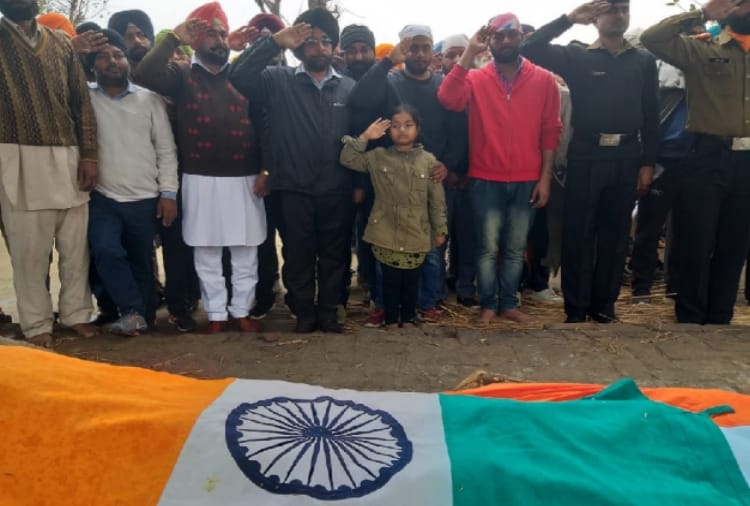Shaheed Jawan's funeral in halwara of Punjab