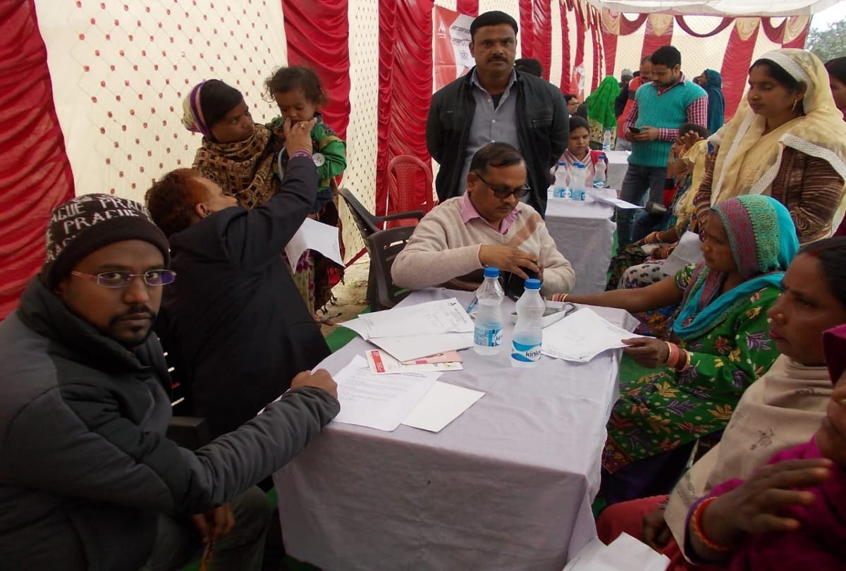 Lakhimpur Kheri Amar Ujala Foundation organizes health camp