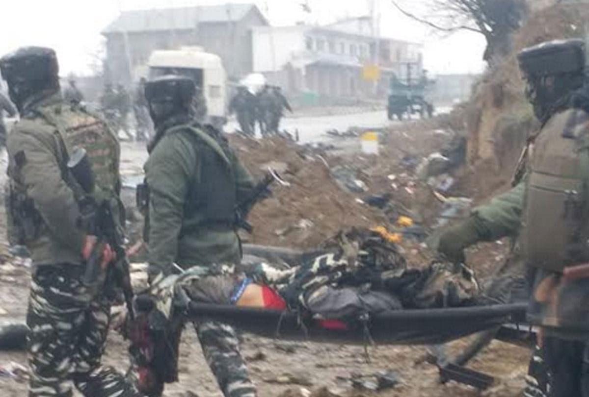 bollywood actors angery over crpf terror attack and comments on twitter