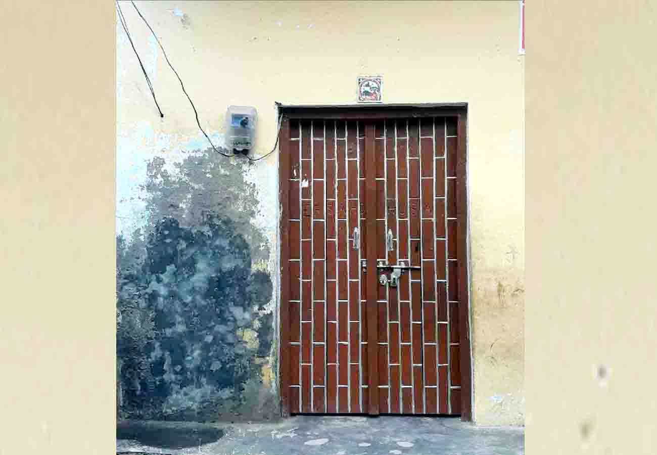 husband gave triple talaq and climbed up tree