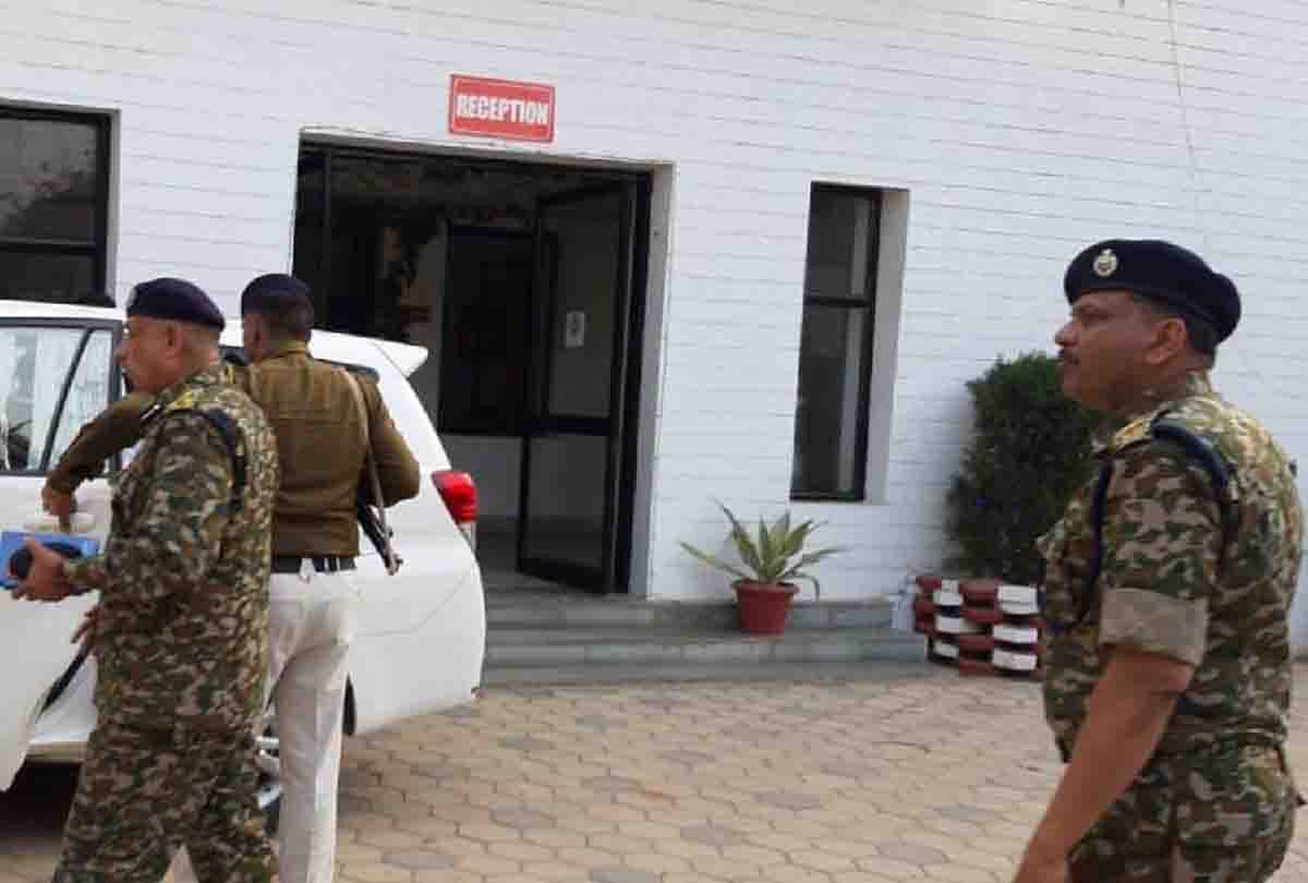 chitrakoot kidnapping case is complicated by every hour