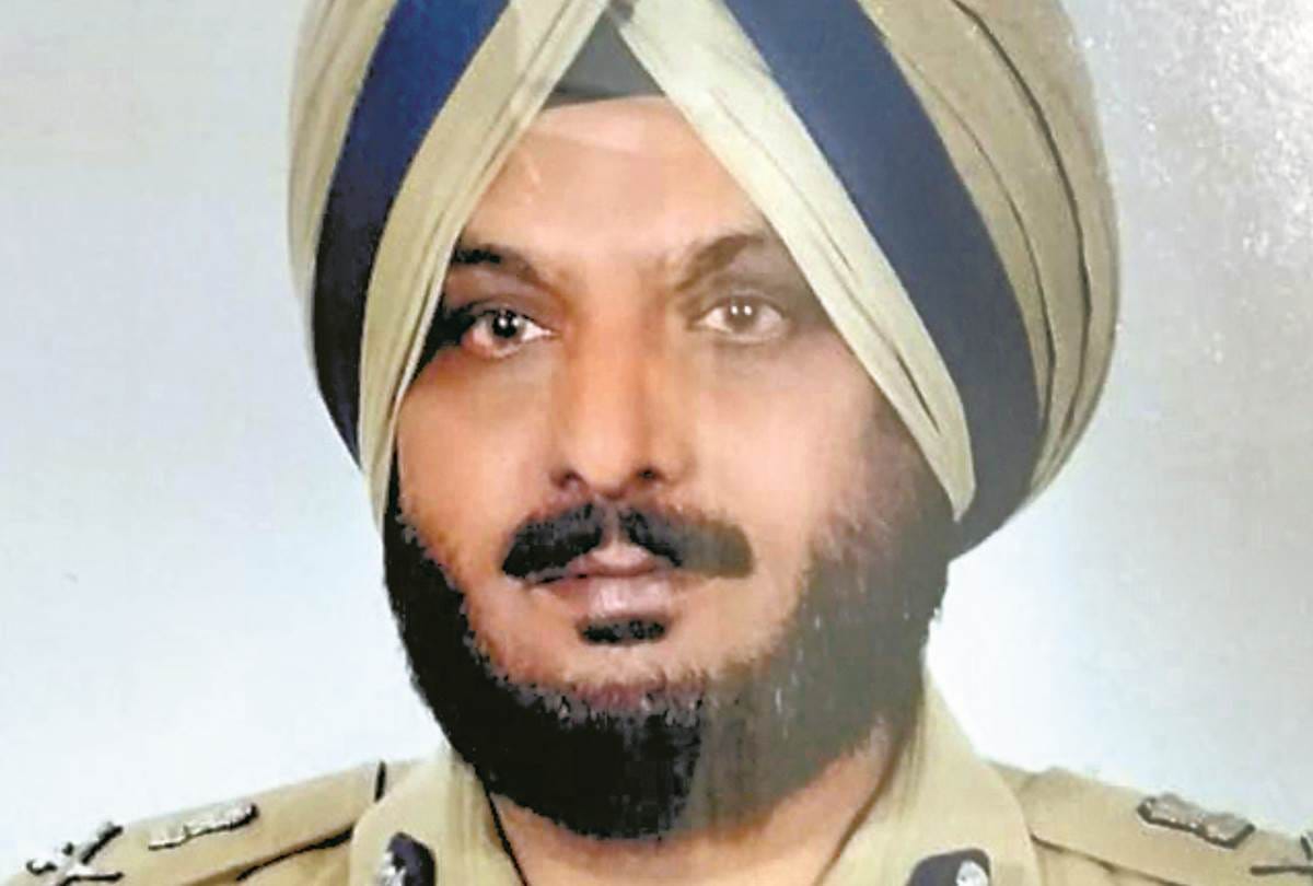 story of IPS darshan singh