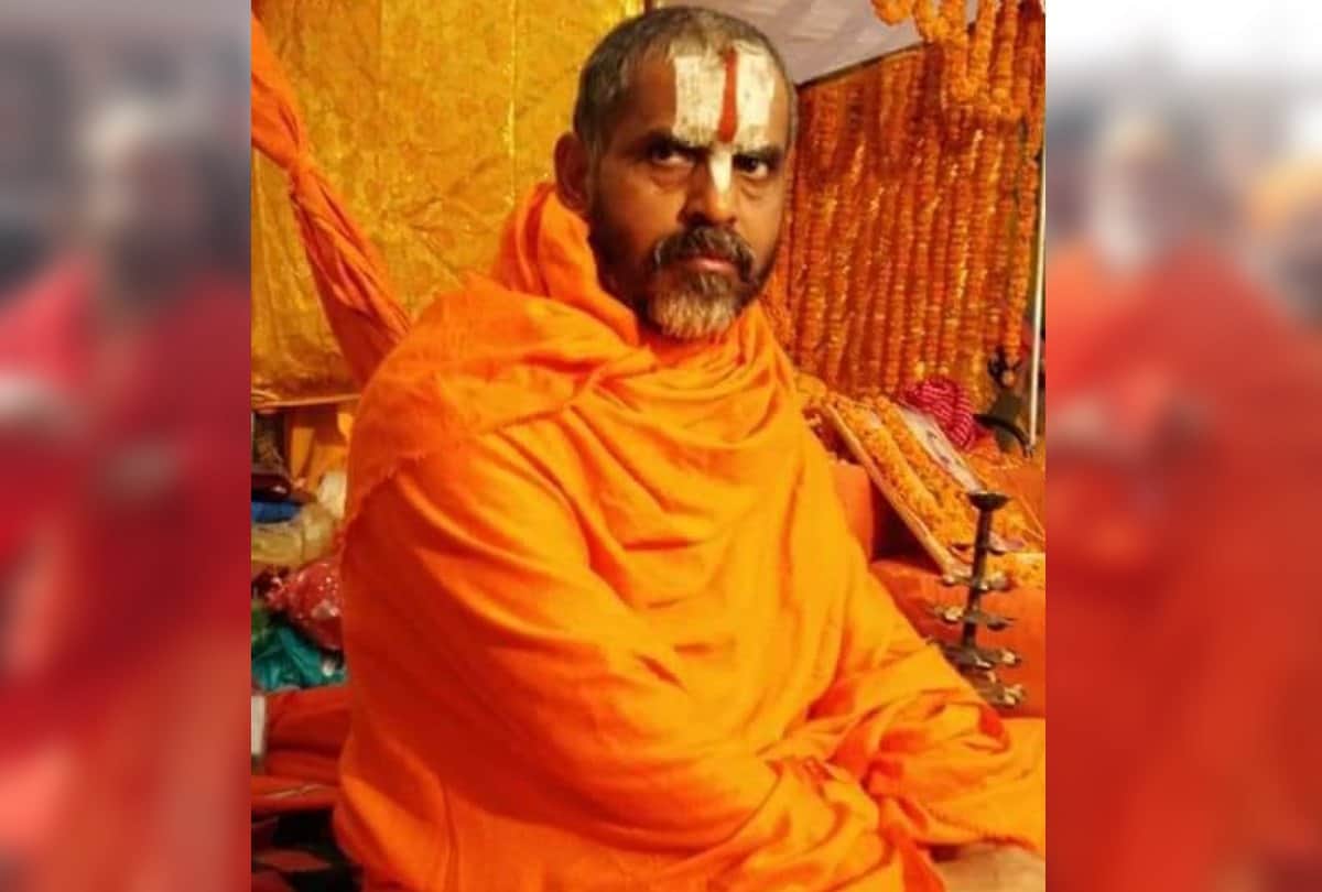 jammu kashmir pulwama terror attack, Kumbh Mela saints reaction on pulwama attack