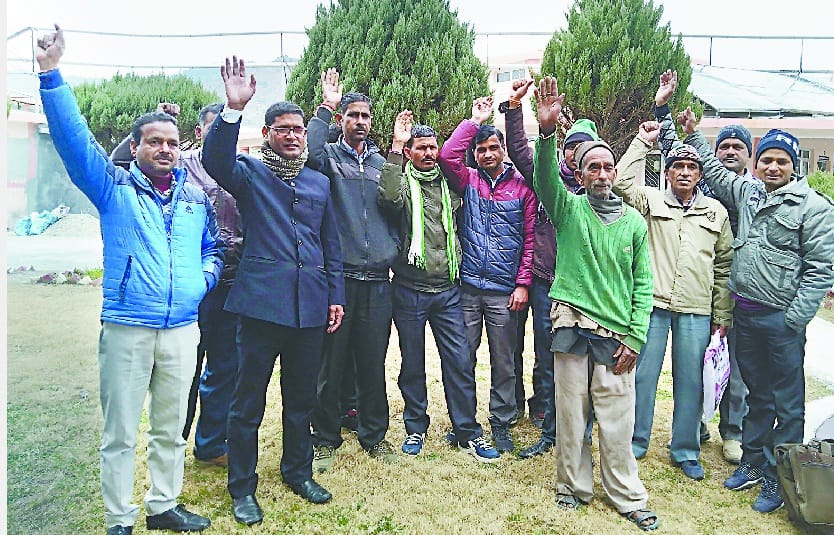 People are protested in champawat