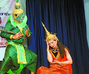 Foreign actors will learn Ramlila stage and singing in Hindi