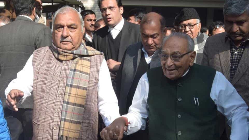 Leagl Notice to Central Government in Plot Allotment Case, AJL President Moti Lal Vohra