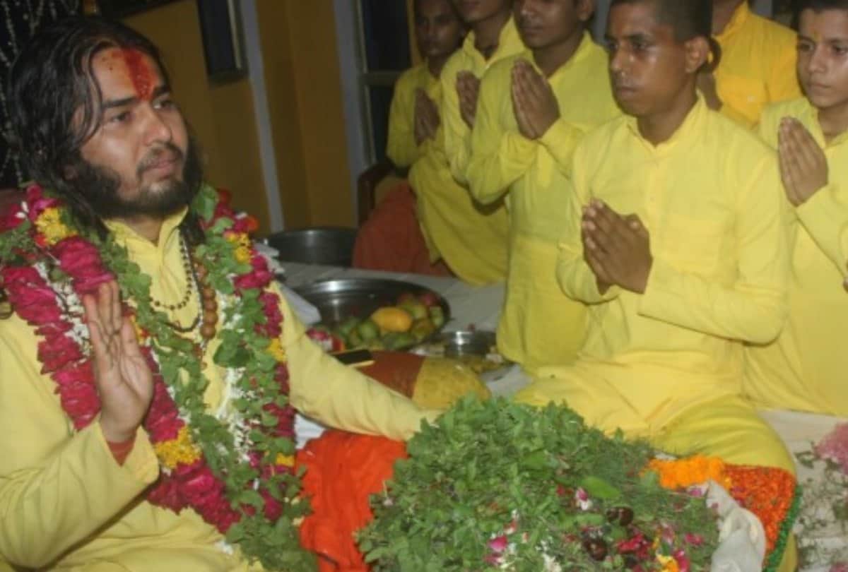 jammu kashmir pulwama terror attack, Kumbh Mela saints reaction on pulwama attack