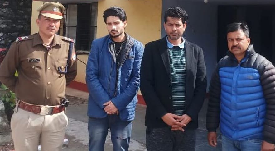 Two arrested with four kg charas