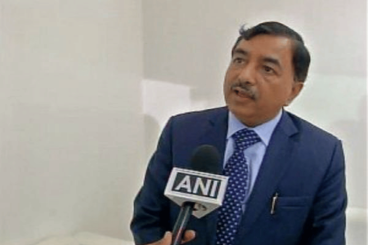 Election Commission: Sushil Chandra said That officials should deal strictly with black money Latest News Update