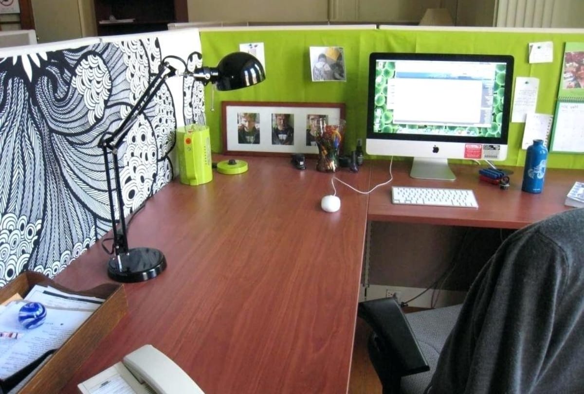 what your desk tells about you