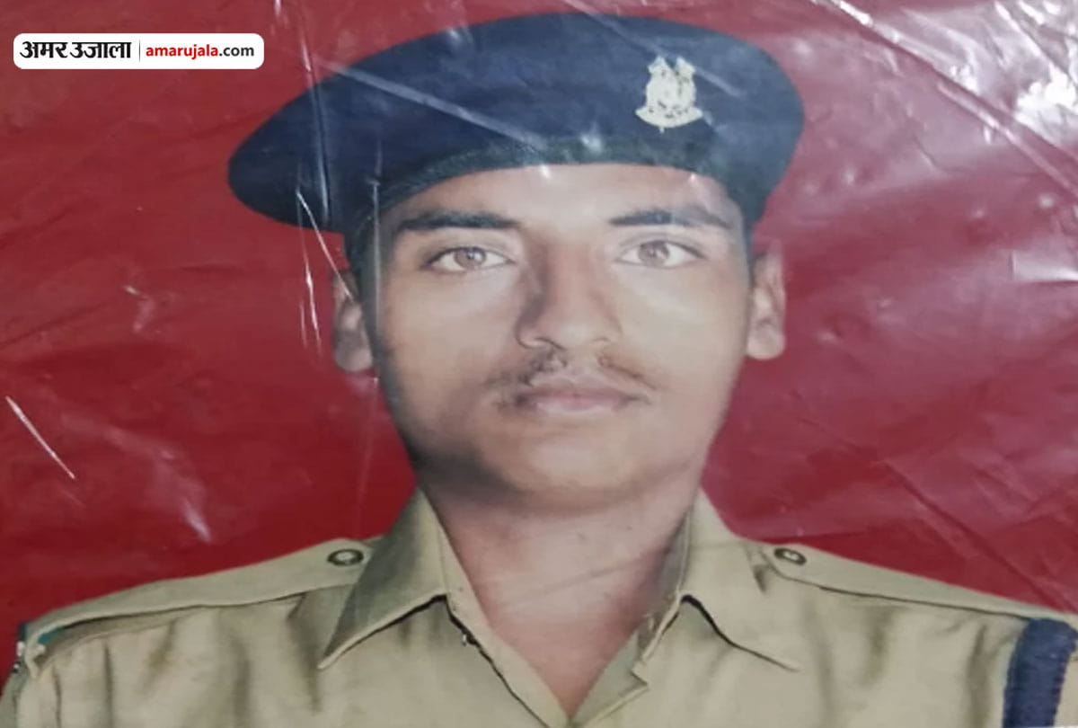 akhilesh raised question on pulwama martyr's help by up government