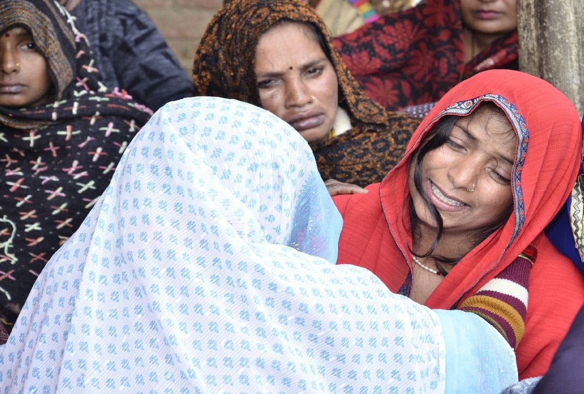 Pulawama Terror Attack martyr jawan ram wakeel's family in mainpuri