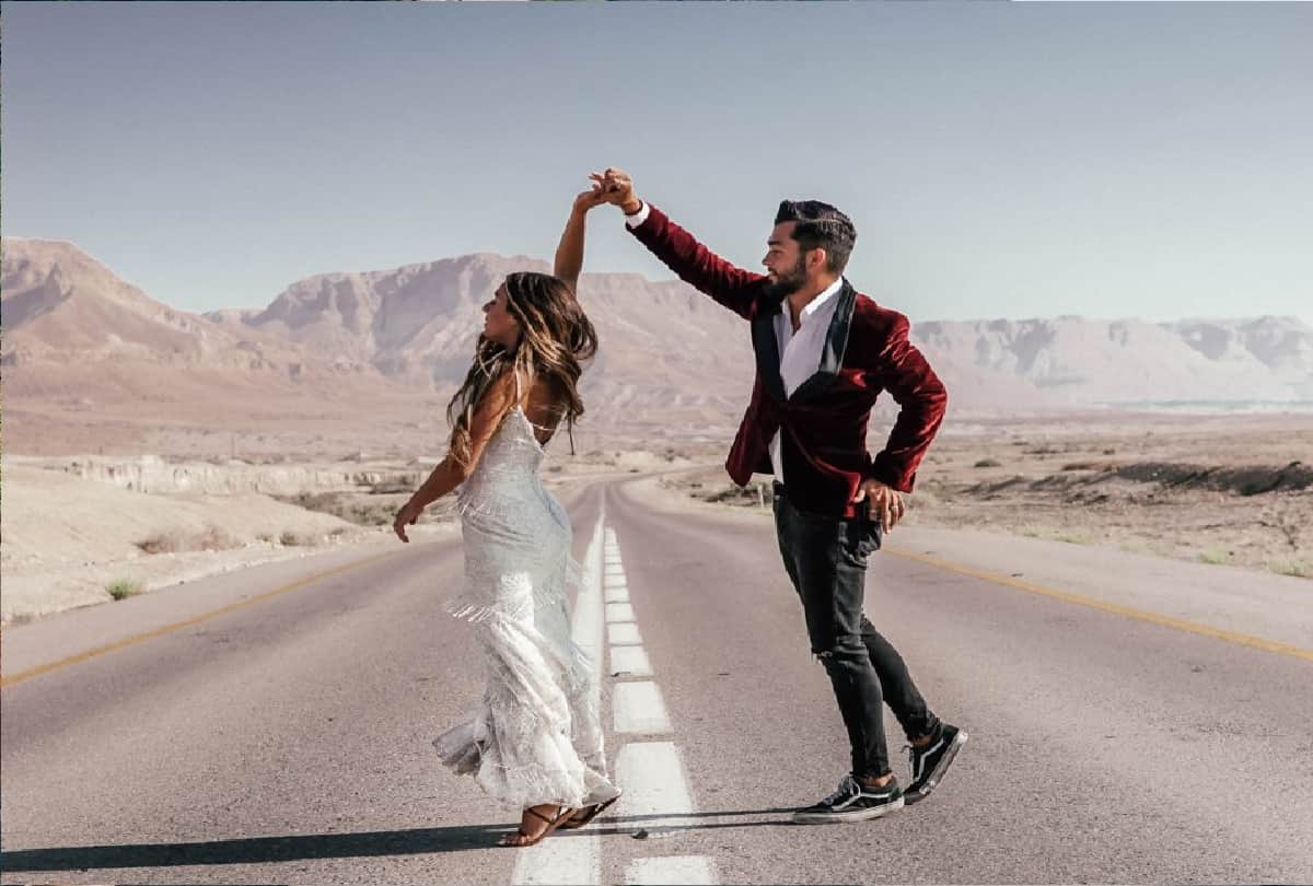 newlywed couple traveled to 33 countries for their honeymoon