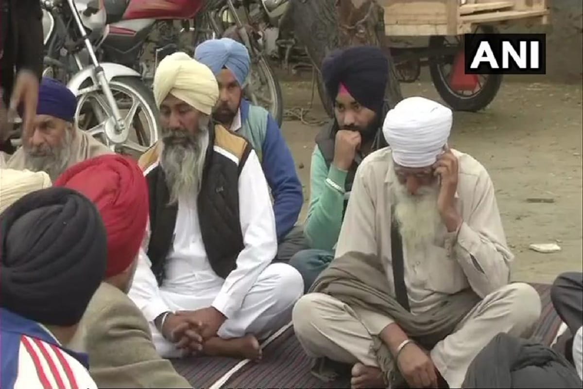 Pulwama terror attack LIVE updates: CRPF martyrs soldiers family immersed in misery