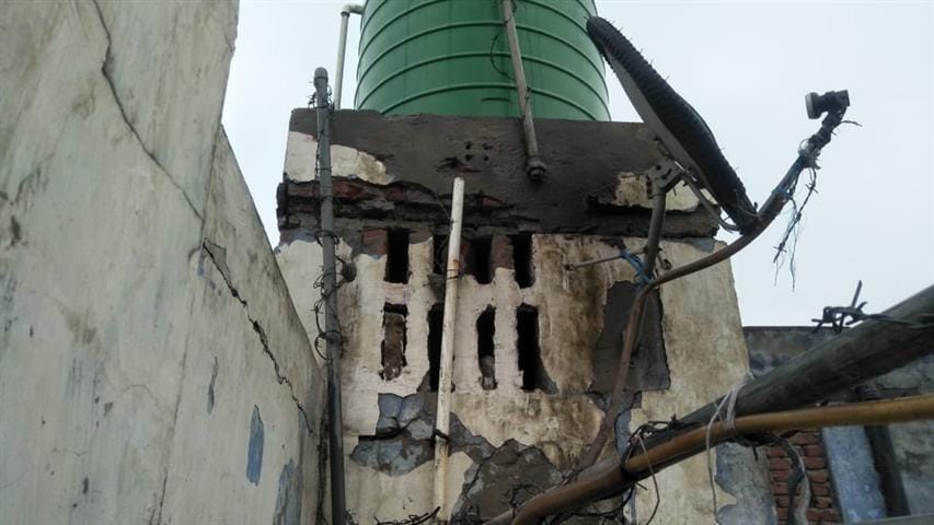 Badera Weather: Even the roof of the house in the saasani, the camera bursts