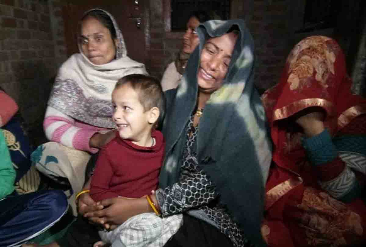 etawah soldier died in pulwama terrorist attack