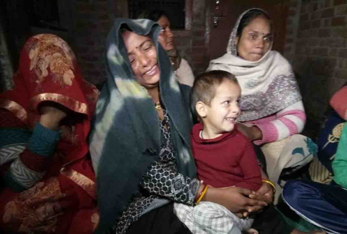 etawah soldier died in pulwama terrorist attack