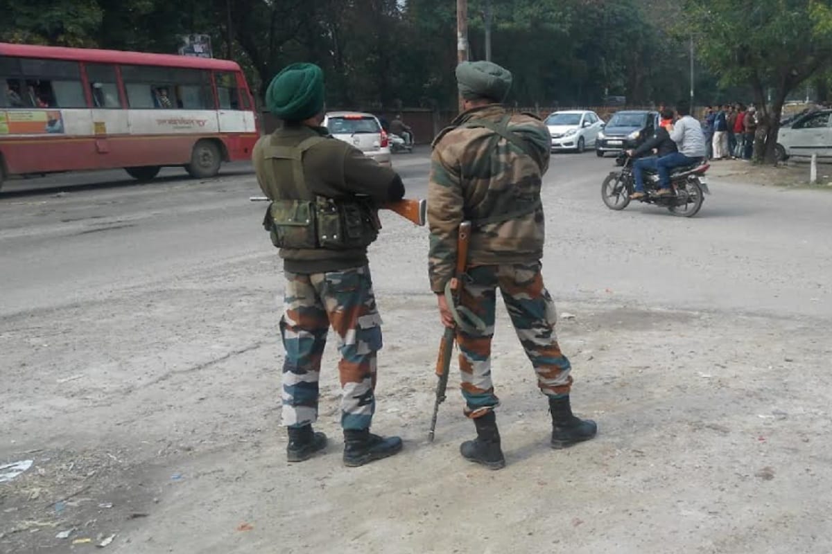 Meerut Army alert in Meerut Zone after terror attack in Pulwama jammu