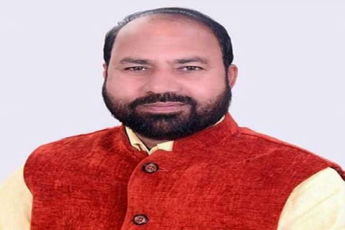 The court has ordered the arrest of nine people including SP MLA Rafiq Ansari