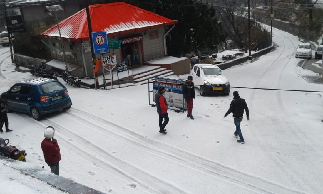 Hailstone rain in nainital like snowfall beautiful photos