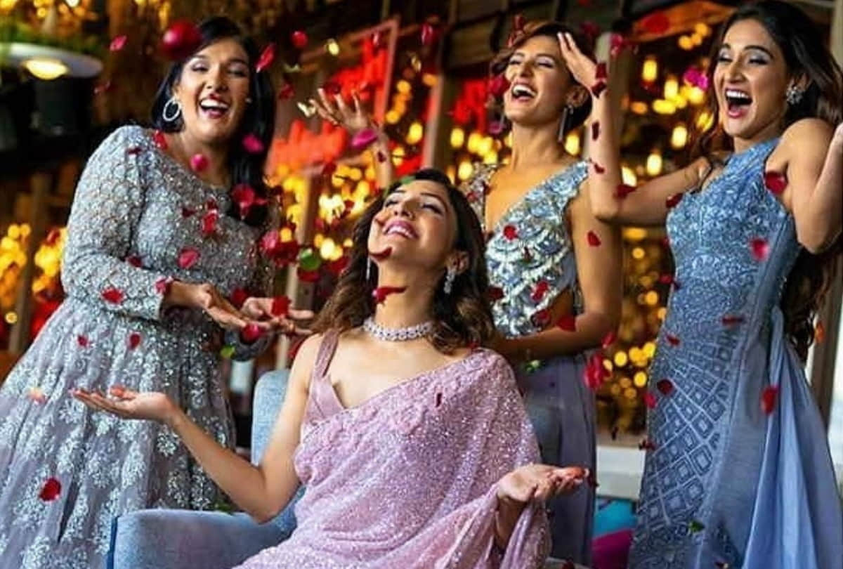 inside pictures of neeti mohan and nihar pandya mehendi ceremony