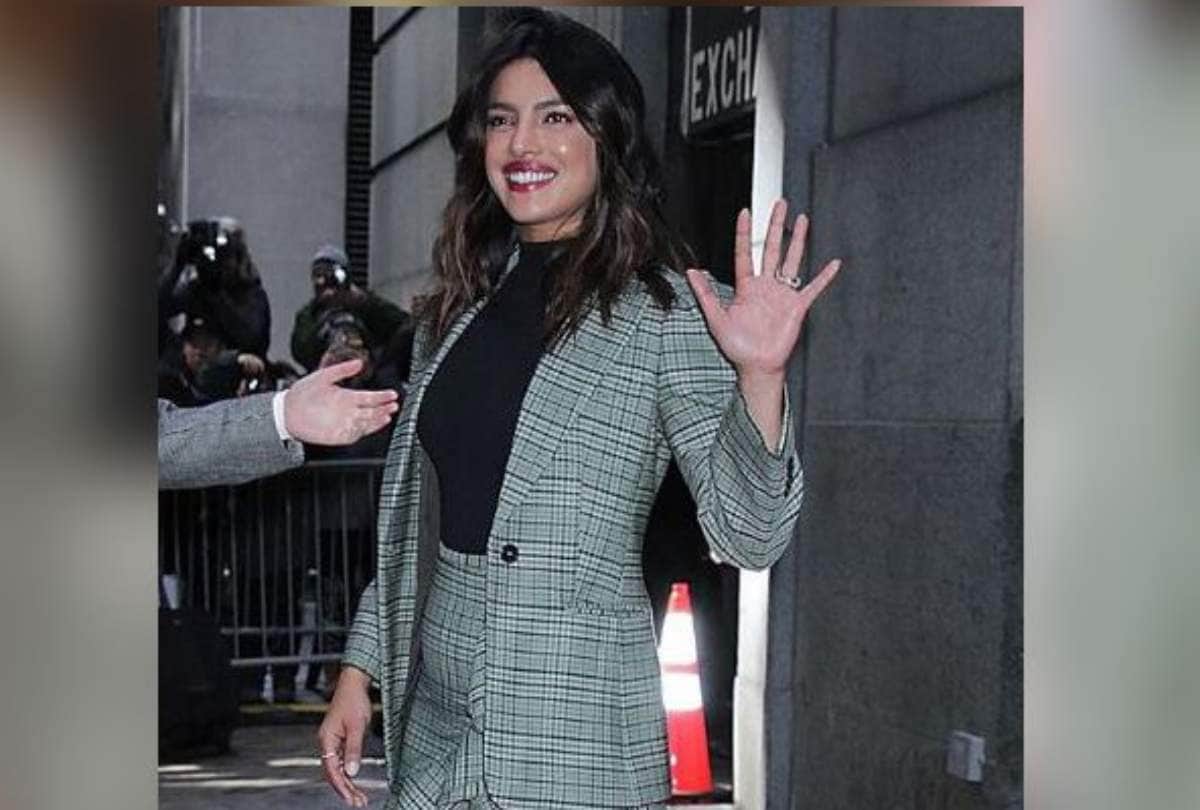 is priyanka chopra and nick jonas to parents look at the photos