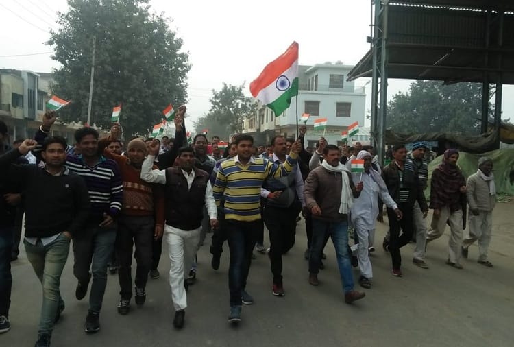 Protest and Slogans Against Pakistan in Punjab Haryana, Pulwama Terror Attack