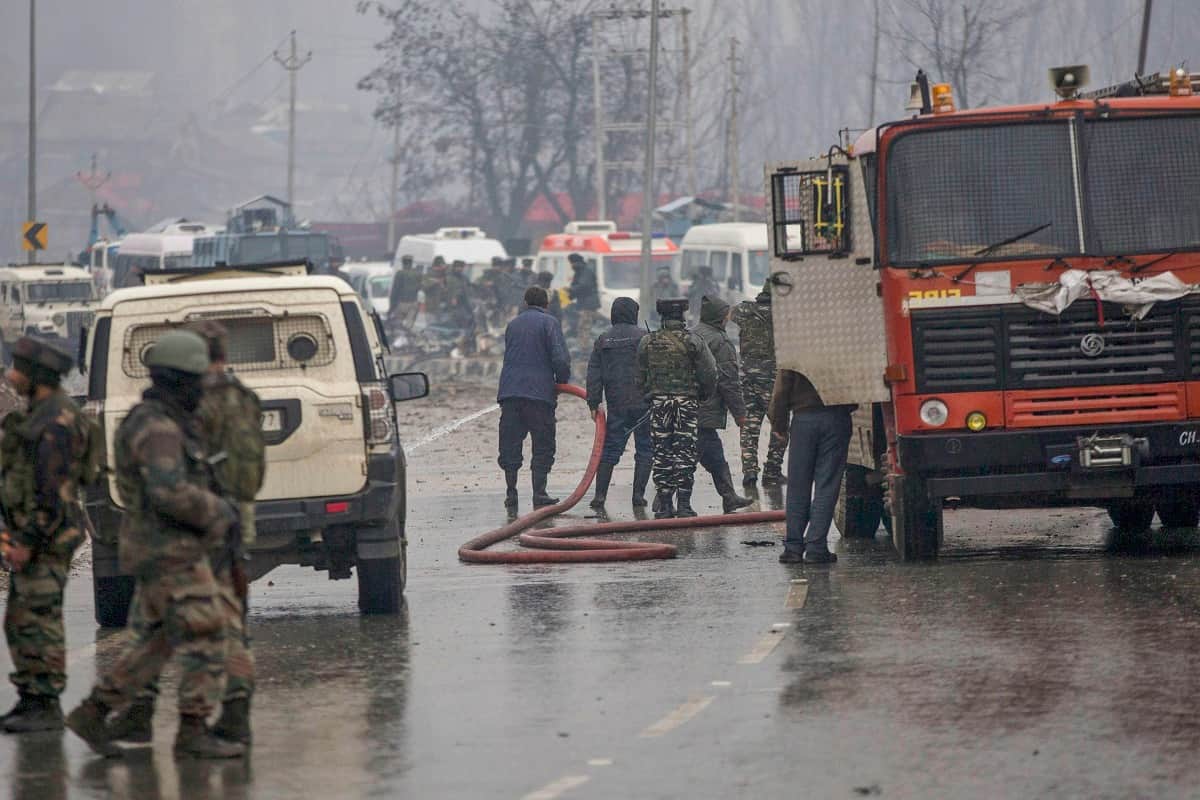 Pulwama attack, Shakir Bashir arrested from pulwama jammu kashmir