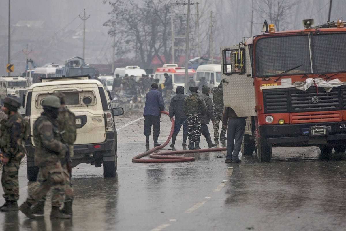 Pulwama Terror Attack kashmir student offensive msg become viral on whats app