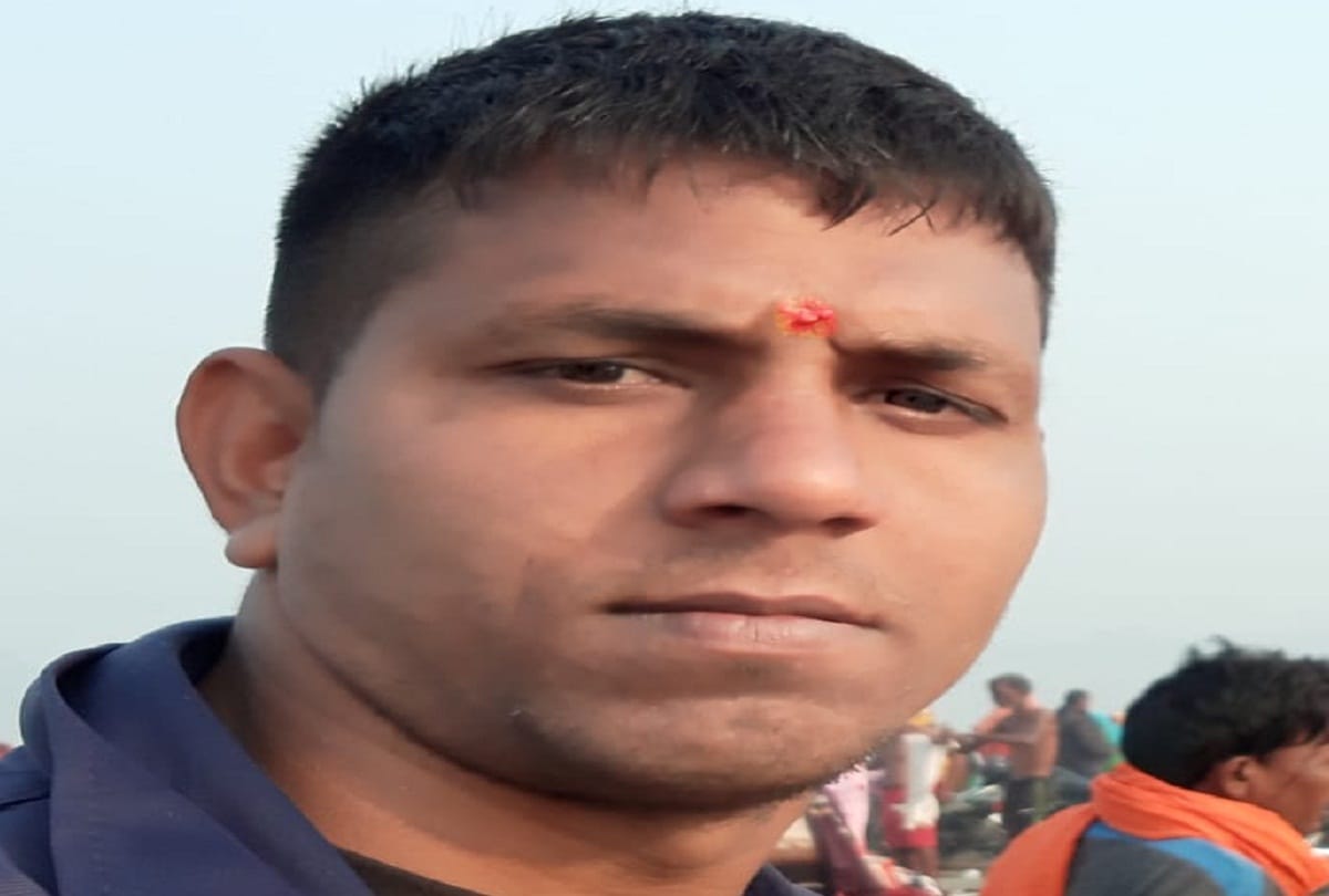 Soldier from Varanasi Ramesh Yadav martyr in pulwama terrorist attack