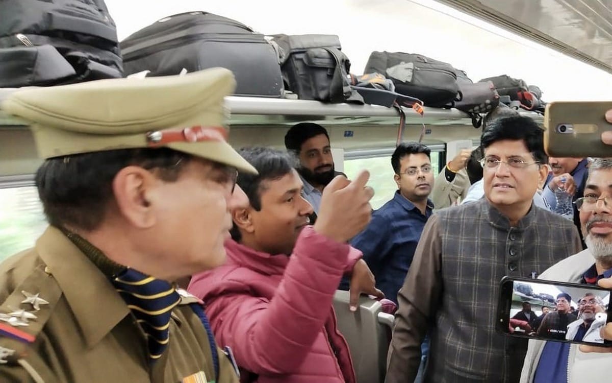 Vande Bharat Express is answer for pulwama terrorist attack said piyush goyal
