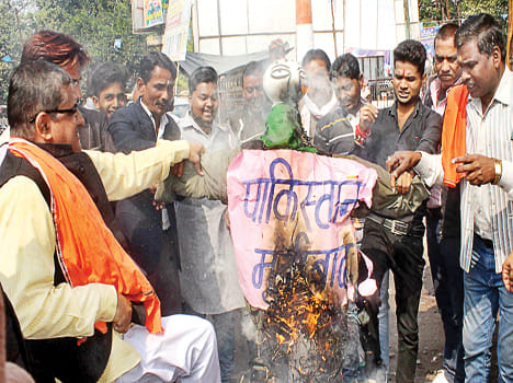 Tribute to martyrs, torture terrorists