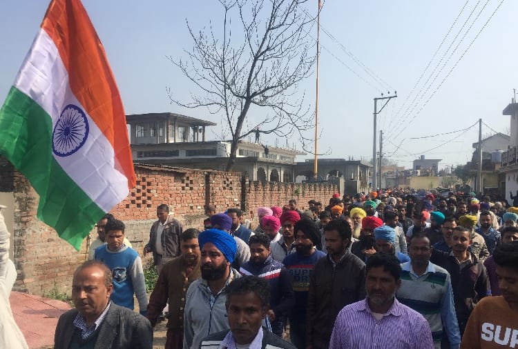 Pulwama martyr Kulwinder Singh funeral with state honors in Ropar