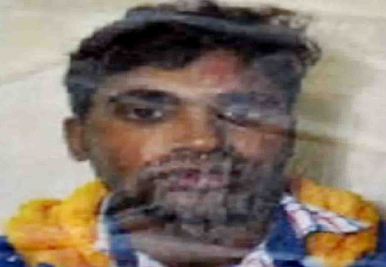 boy fall in love with woman and committed suicide due to Blackmail
