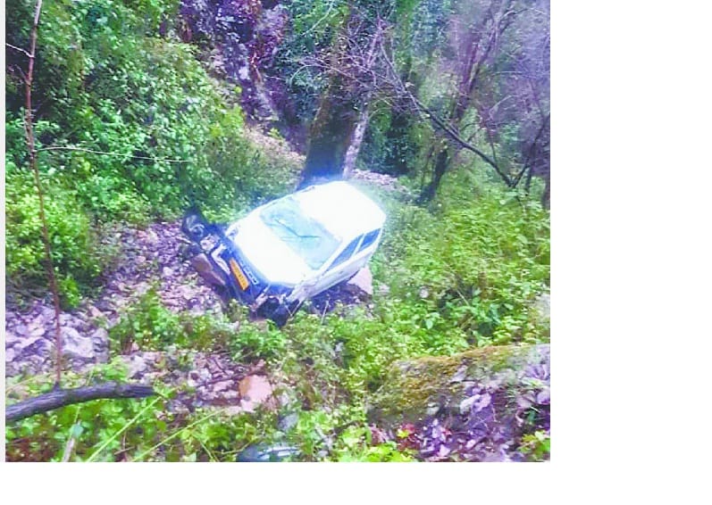 Car collapses, two die
