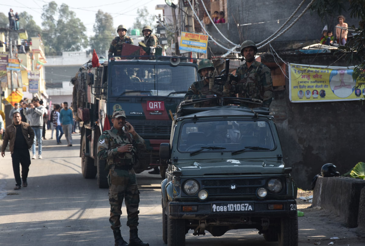 jammu kashmir national conference leader Mohd Ismail Wani shot by terrorists