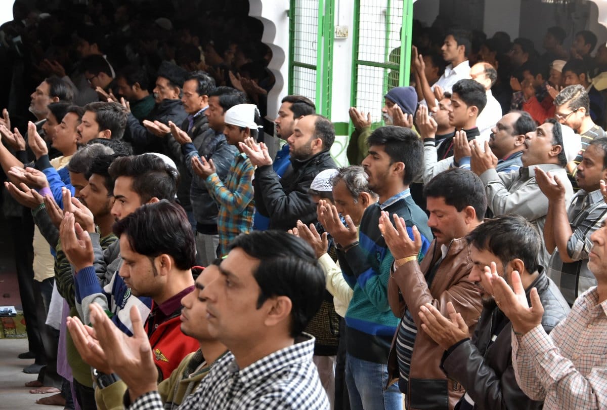 Prayagraj: Condemnation of terrorism from Ibadatagah