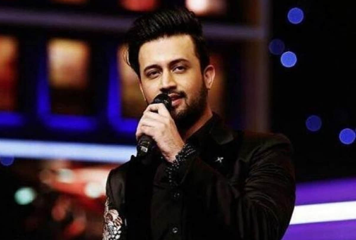 Pulwama Terror Attack Salman Khan replaces Pakistani Singer Atif Aslam in Notebook after on CRPF